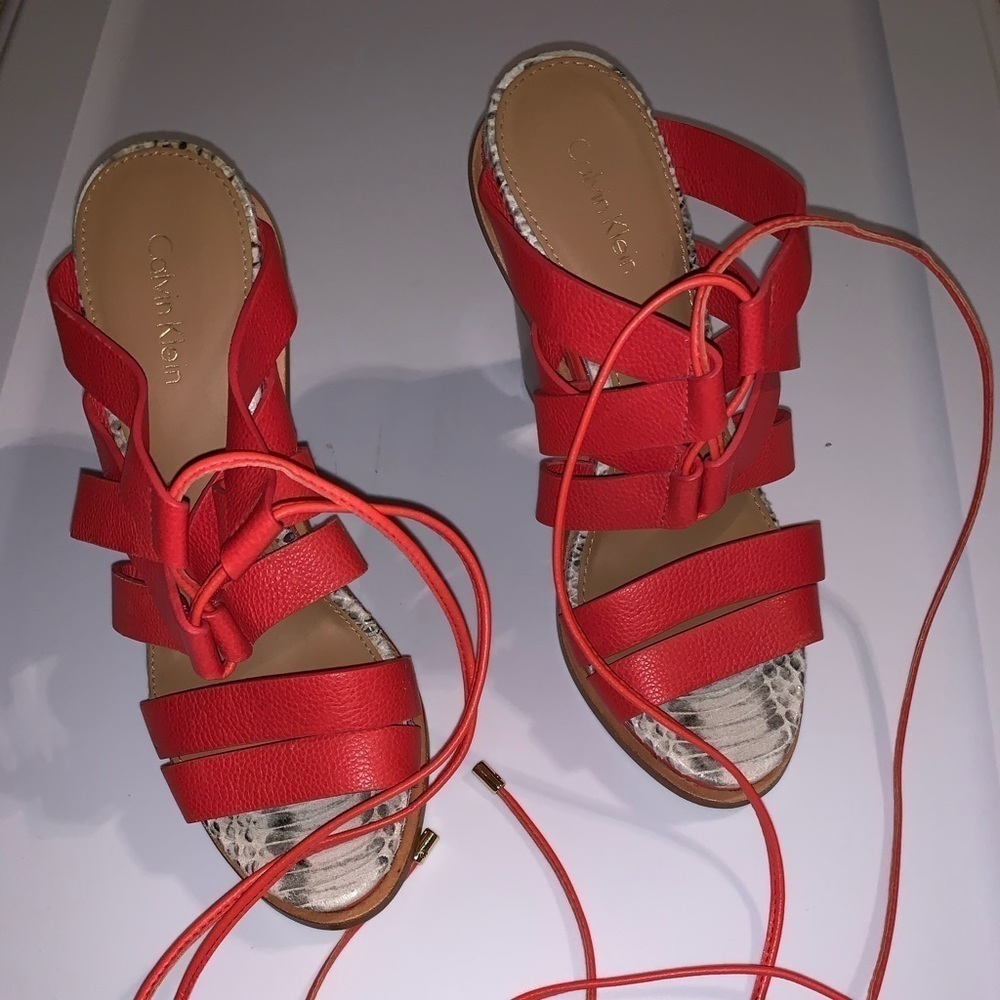 Calvin Klein lace up dress sandals size - 7.5